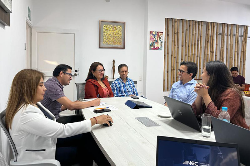 Socializamos los Desafíos del Censo Ecuador con academia y autoridades locales de Manabí